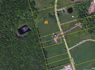 Rutledgedale Rd, Equinunk, PA 18417