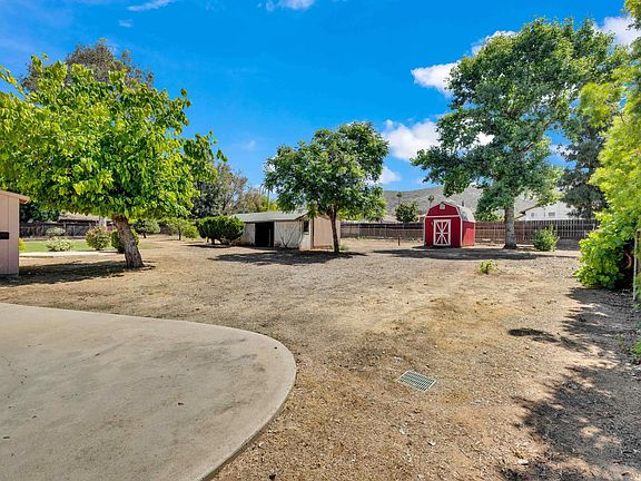 3rd image of 14643 Espola Rd