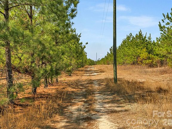 5th image of 931 Charlie Johnson Rd #9