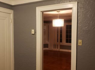 5911 Miller Rd, Dearborn, MI 48126