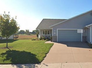 1126 Huntington St, Holmen, WI 54636