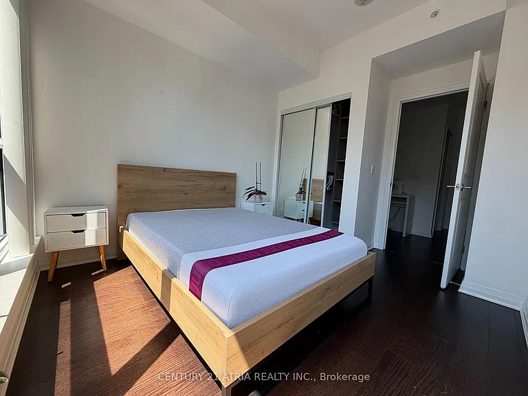 8 Mercer St #1906 — Photo 13