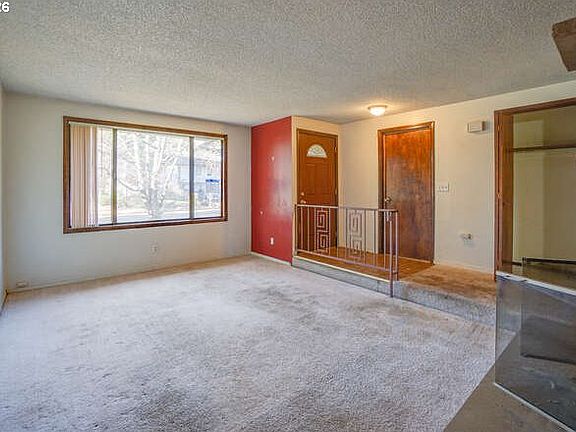 3rd image of 1509 SE 140th Ct