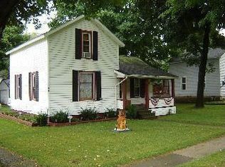 313 N Hillsdale St, North Adams, MI 49262