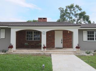 7 W Arch Dr, Lake Worth, FL 33467