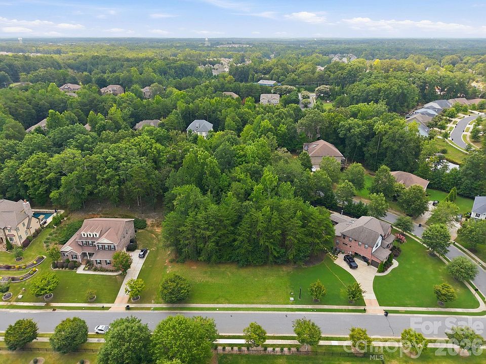 1st image of 16321 Bastille Dr