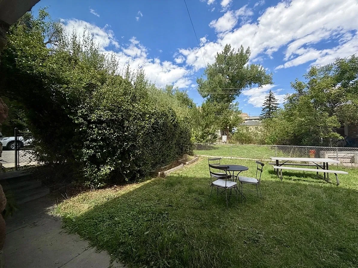 505 Arapahoe Street — Photo 2