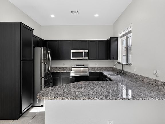 5th image of 1367 S COUNTRY CLUB Drive #1098