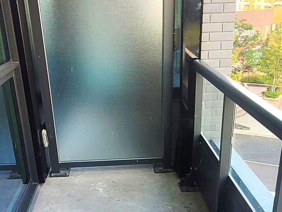 5th image of 1100 Sheppard Ave W #309