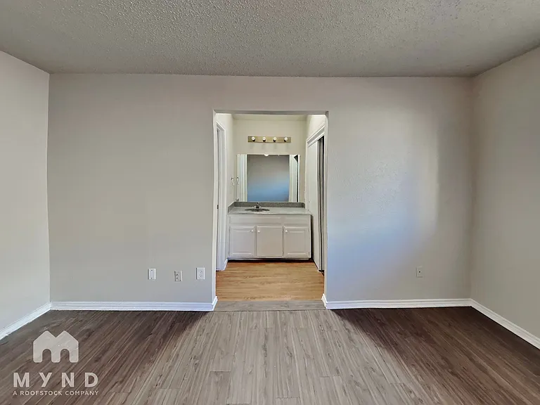 11835 Garden Terrace Dr — Photo 8