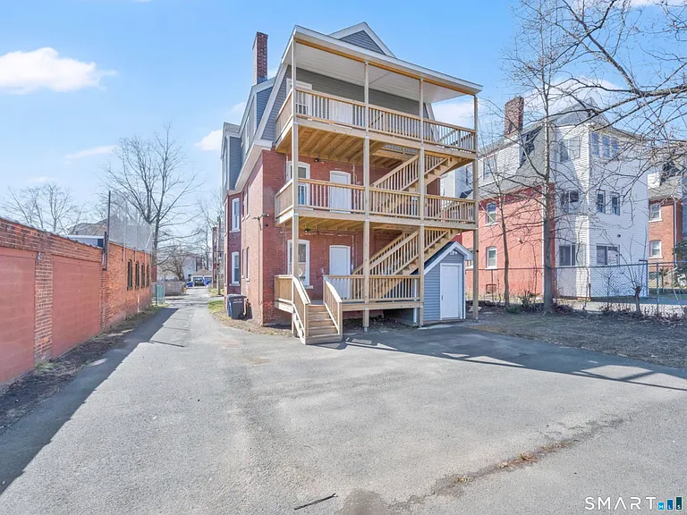 144 Madison St #2 — Photo 13