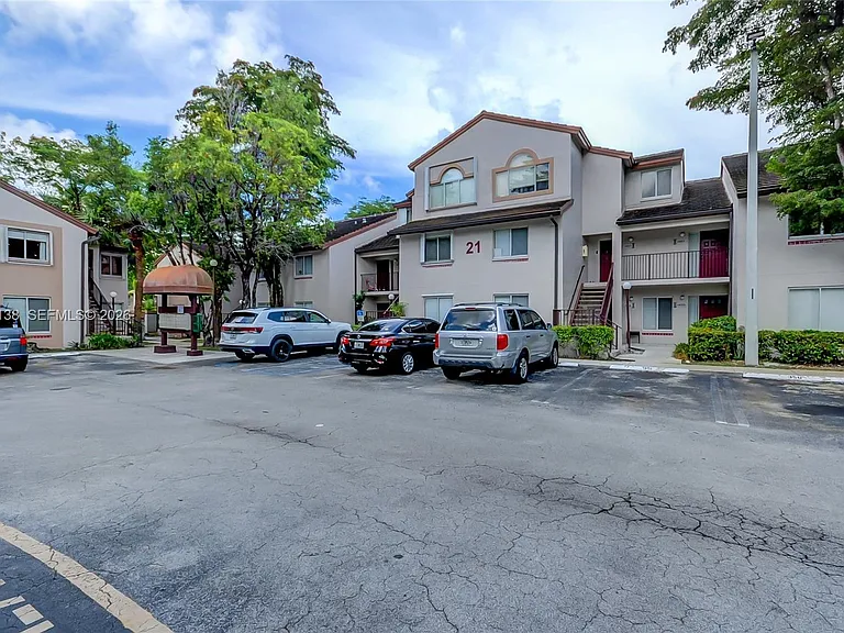 14014 SW 91st Ter #14014 — Photo 46