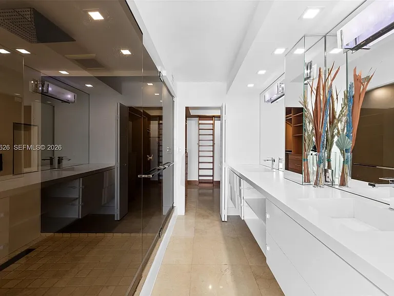 1420 Brickell Bay Dr #1001A — Photo 31