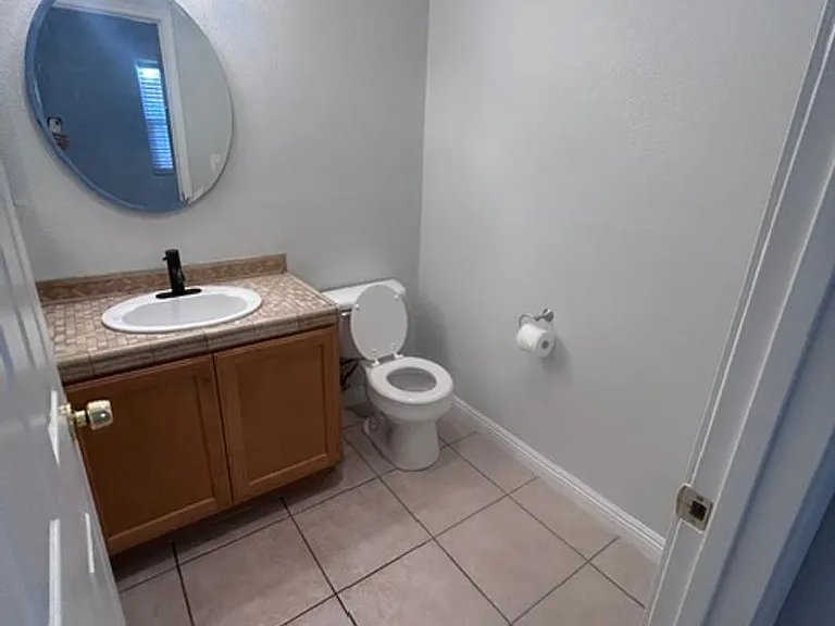 452 E Sunset Rd — Photo 16