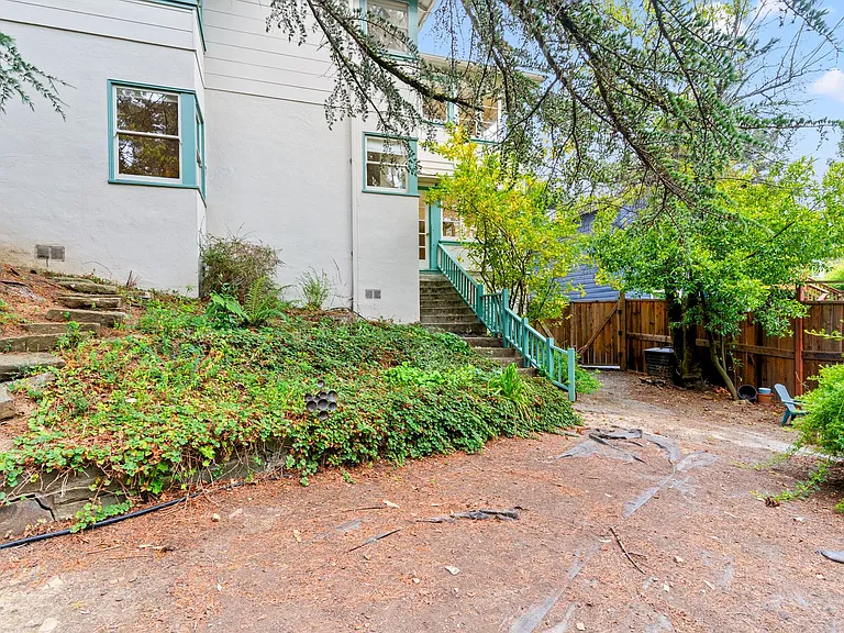 6857 Armour Dr — Photo 34