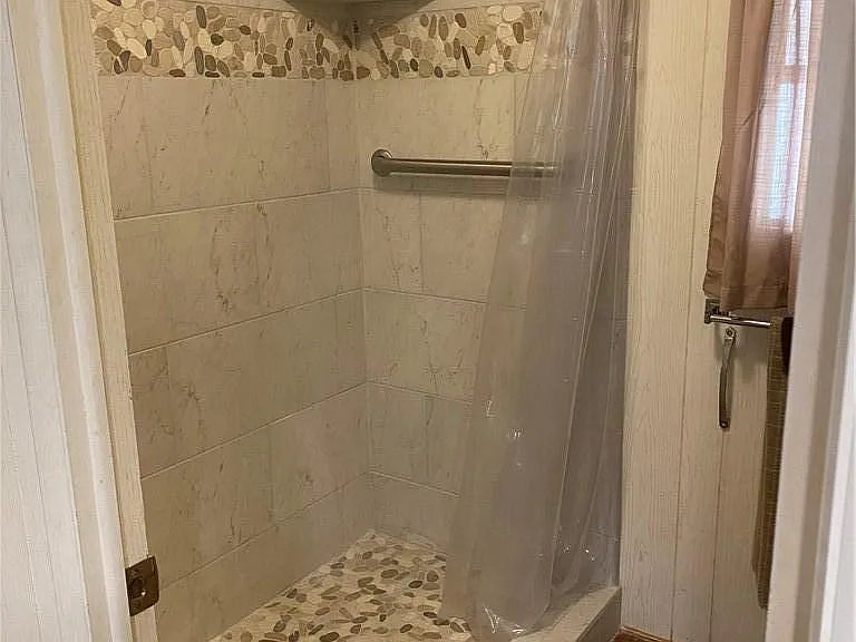 Master Shower