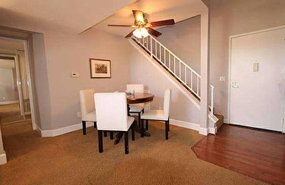 4th image of 21550 Burbank Blvd APT 301