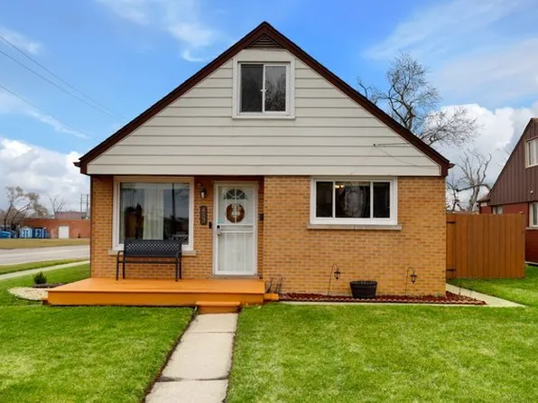 453 Geneva Ave, Hillside, IL 60162