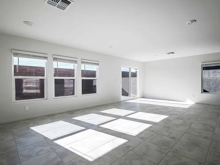 7087 Baza Ave — Photo 13