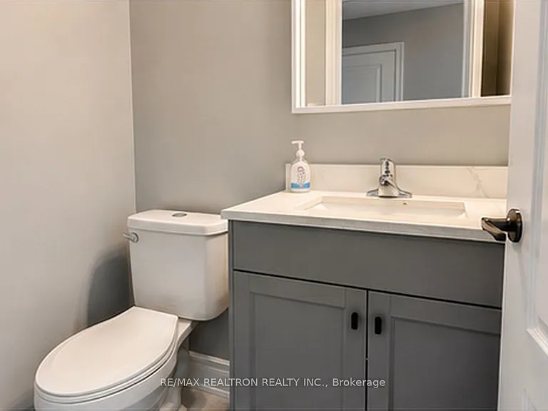 11 N Bonnington Ave #MAIN FL 2ND FL — Photo 6