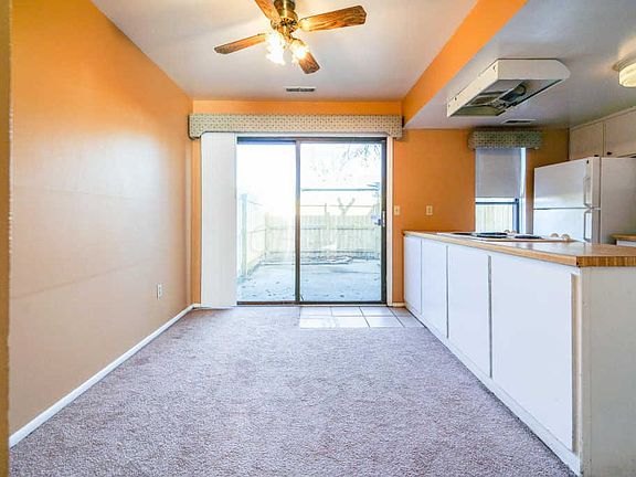 5th image of 1070 Merrimar Cir N
