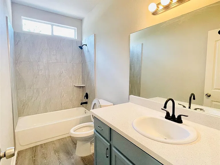 1719 Park Forest Dr — Photo 20