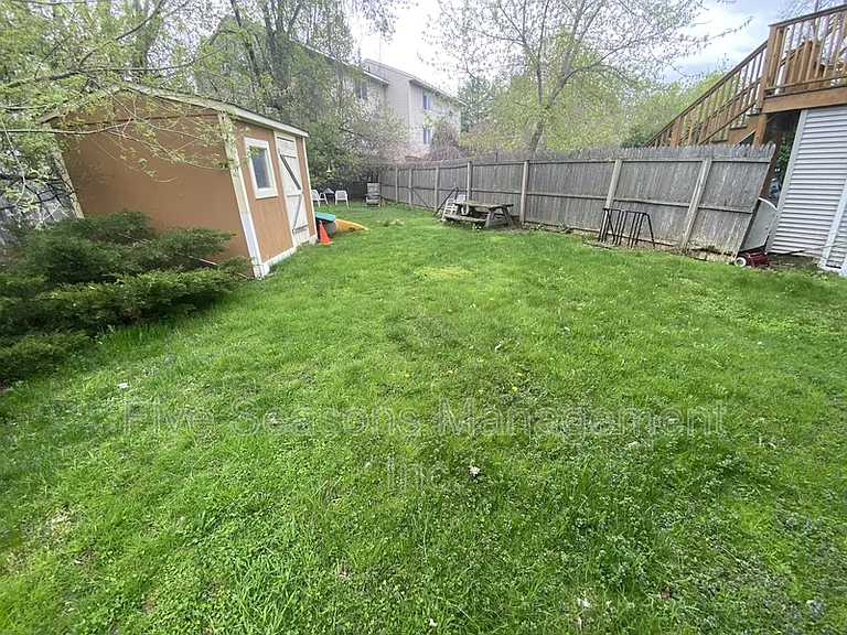 18-20 Hayward St #1 — Photo 28