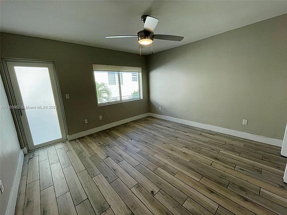 3rd image of 1100 10th St APT 18