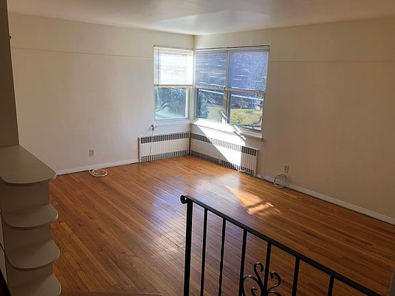 2nd image of 203 S Allen St #3
