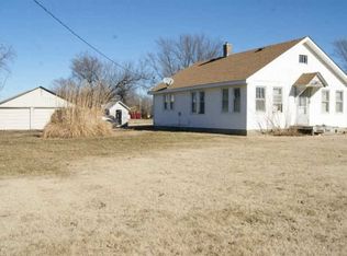 306 1st St, Reading, KS 66868