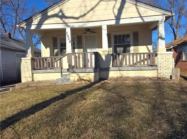 3608 E 72nd St, Kansas City, MO 64132
