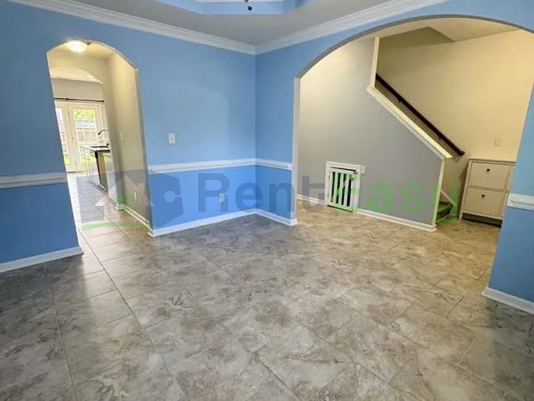418 Munden Ave — Photo 4