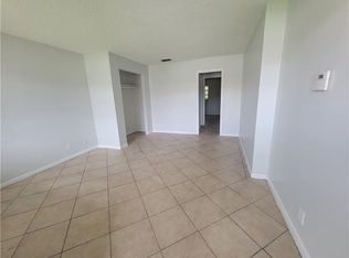 1480 NW 22nd St #B, Fort Lauderdale, FL 33311