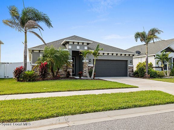 3rd image of 947 Corbin Cir SW