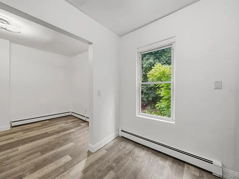 413 Liberty St — Photo 14