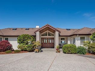 12 Fawn Ln, Sequim, WA 98382