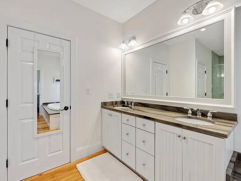 14 Woodland Ave — Photo 21