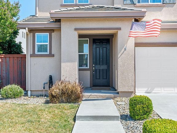 2nd image of 2312 Newcastle Drive