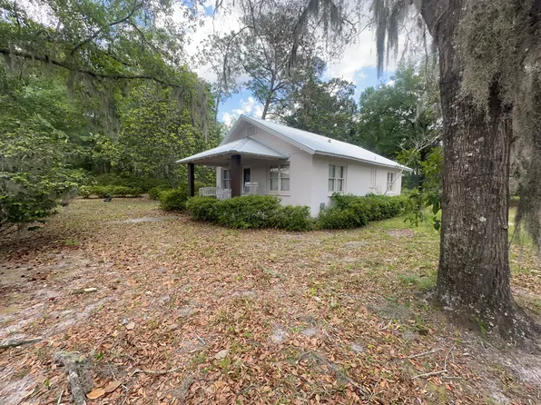 100 McQueen St, Folkston, GA 31537