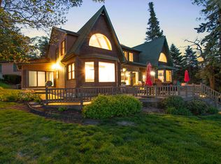 15880 Prospect Point Dr, Spring Lake, MI 49456