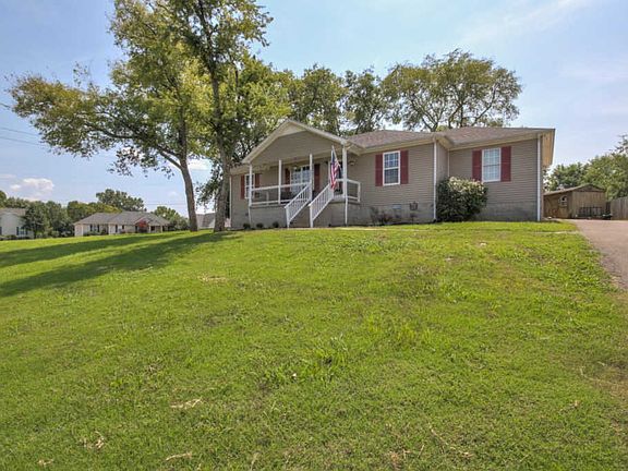 3rd image of 2026 Gardendale Dr