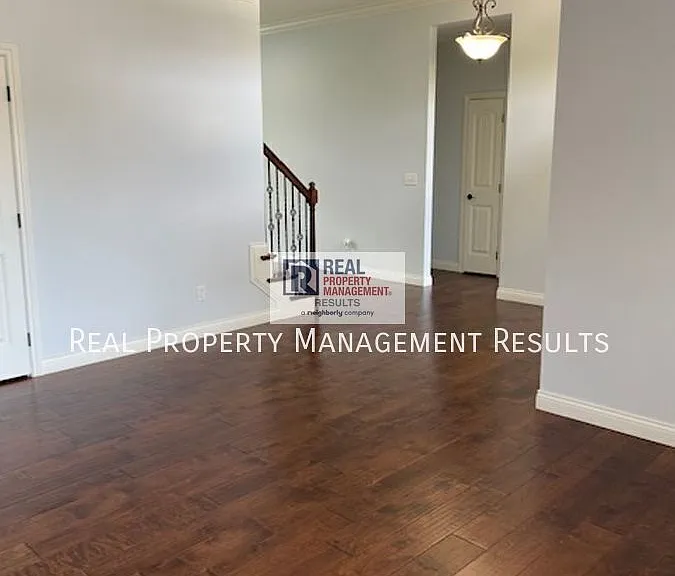 9399 Millicent Ct — Photo 6