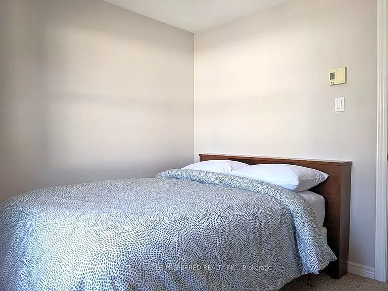230 Clarke Rd #166 — Photo 15