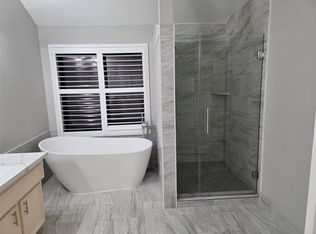 3910 Champion Creek Ln, Richmond, TX 77406