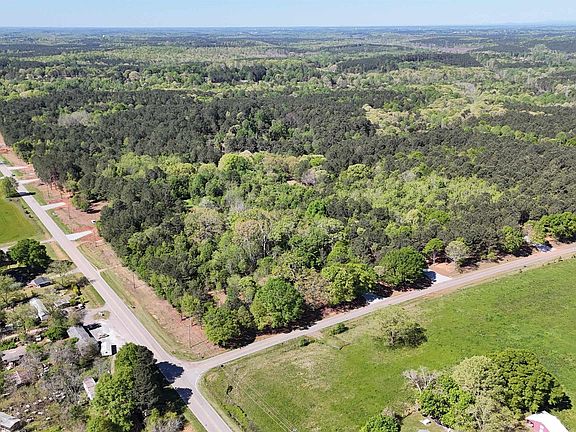 4th image of 9 Moorefield Memorial Hwy