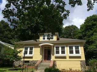 6 Columbine Rd, Worcester, MA 01609