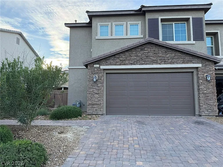 6943 Denio Island St — Photo 2