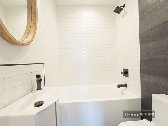 5th image of 41 Vanderbilt Ave #4A