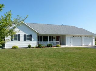 2486 Cherrywood Ln, Sister Bay, WI 54234