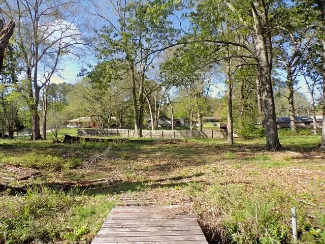 167 Lakeview Dr — Photo 55